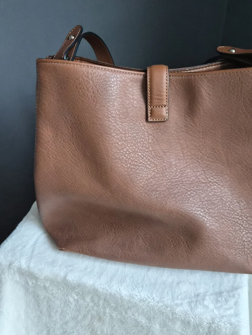 Chaps shoulder bag